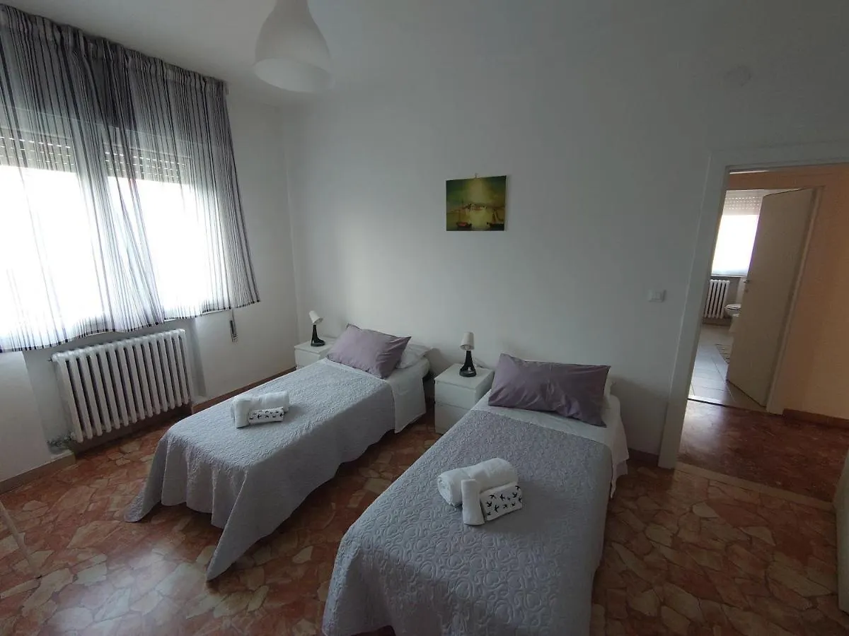 شقة La Casa Di Claudio ميستر إيطاليا
